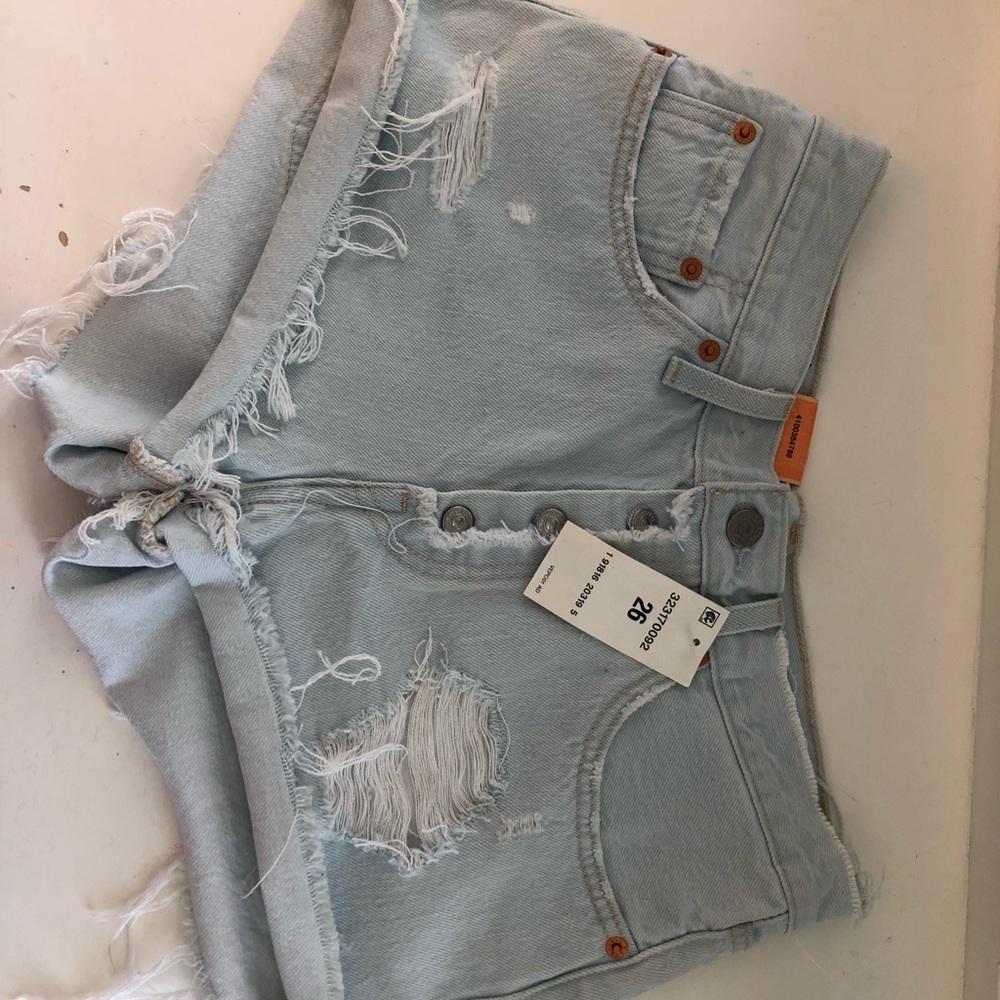 Levi’s shorts